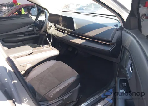 2024 Nissan Ariya Engage z USA, uszkodzony, nr VIN JN1CF0BB1RM737324